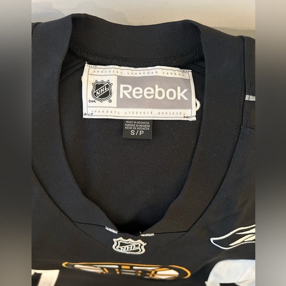 Reebok Authentic Boston Bruins NHL Hockey Practice Retro Jersey Men’s Sz: Small - Picture 3 of 5